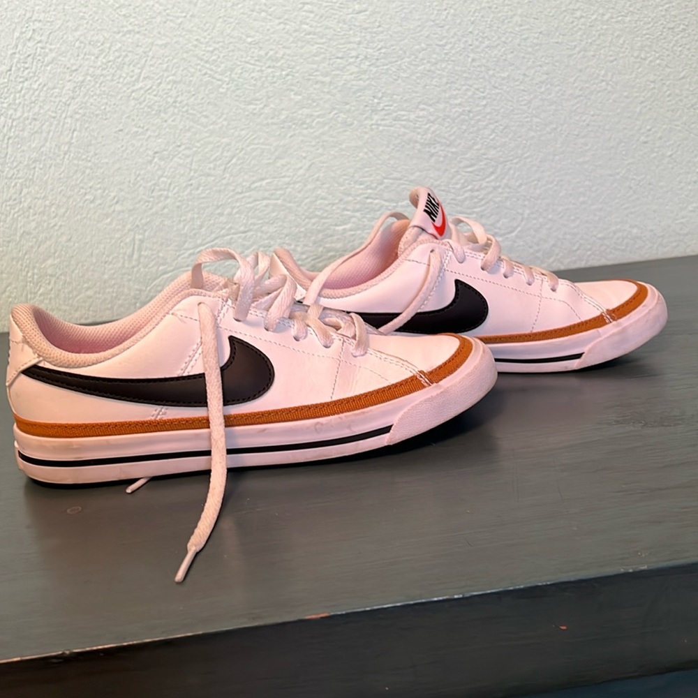 Nike Court Legacy Youth Size 4
